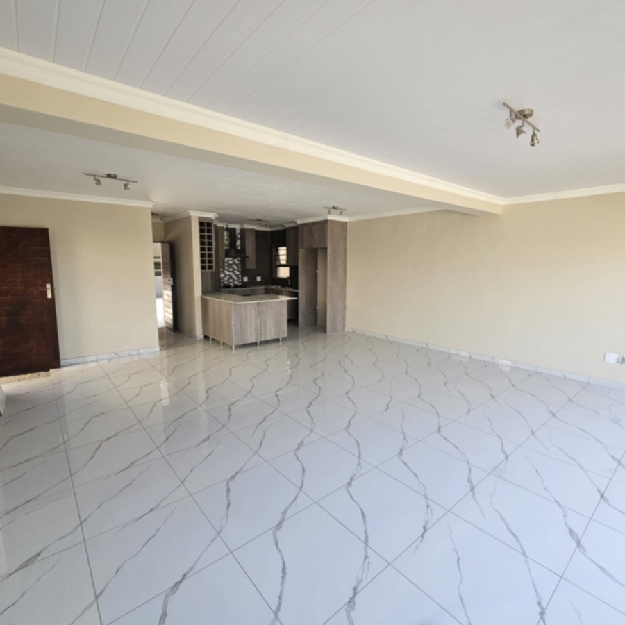 To Let 3 Bedroom Property for Rent in Cashan North West